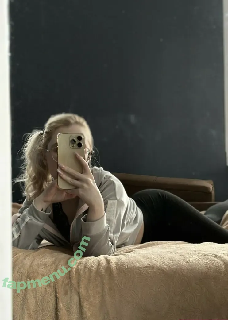 Fox_Happiness nude photo #0322 (fox.happiness / fox_pleasure)