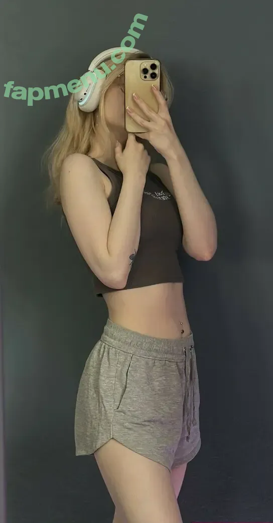 Fox_Happiness nude photo #0393 (fox.happiness / fox_pleasure)