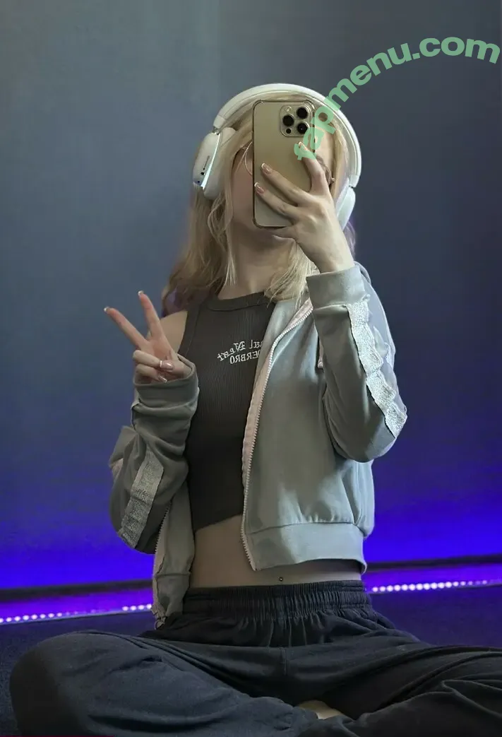 Fox_Happiness nude photo #0406 (fox.happiness / fox_pleasure)