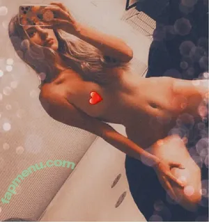  nude photo #0003