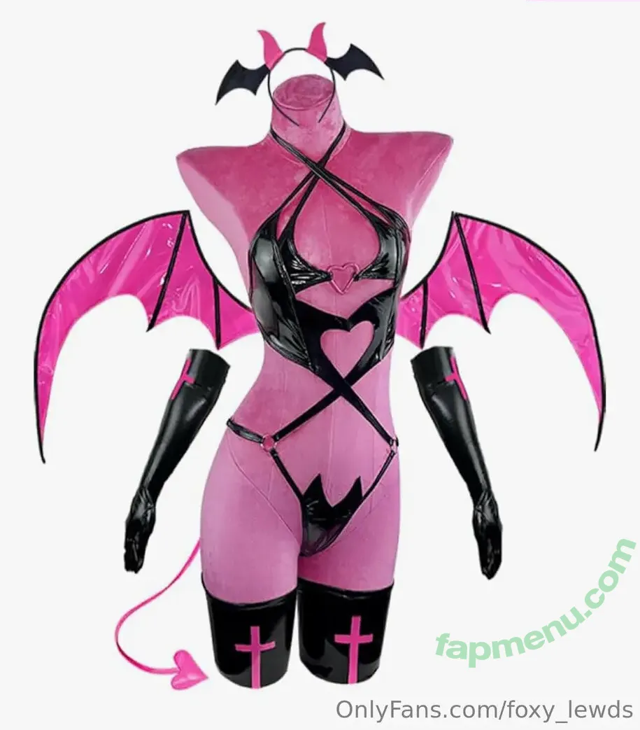 foxy_lewds nude photo #0016 (foxy_lewds)