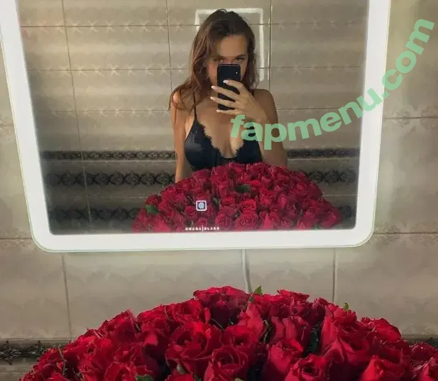 foxyc1eopatra nude photo #0011 (foxycleeopatra)
