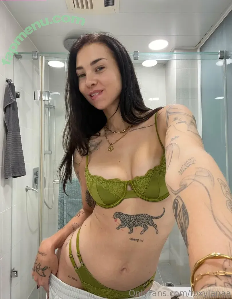 foxylanaa nude photo #0017 (privatelanaaa)