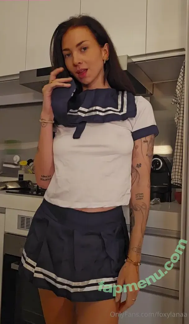 foxylanaa nude photo #0050 (privatelanaaa)