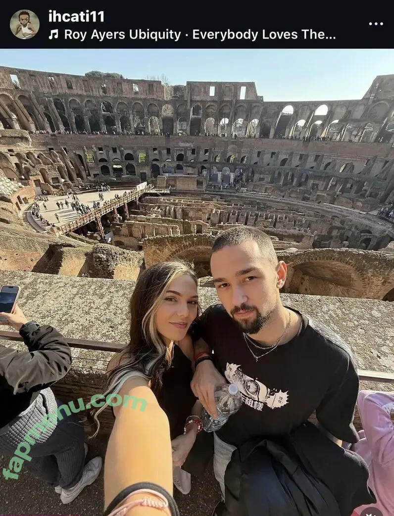 foxylauragirl nude photo #0051 (foxylauragirl)