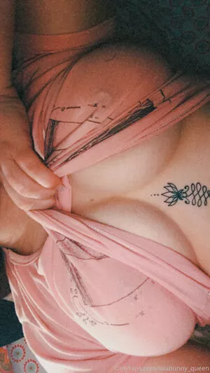 foxyuzumaki / uzumakifoxy nude photo #0009