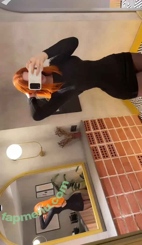 fraaoula nude photo #0461 (Naz / __fraoula / fraoula__)