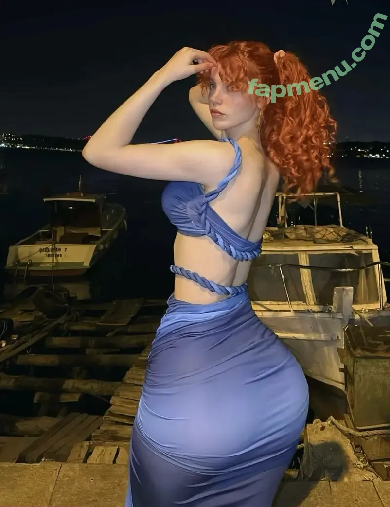 fraaoula nude photo #0516 (Naz / __fraoula / fraoula__)