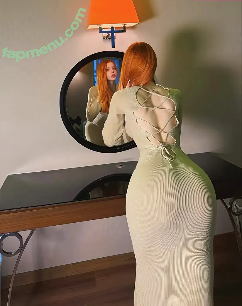 fraaoula nude photo #0522 (Naz / __fraoula / fraoula__)