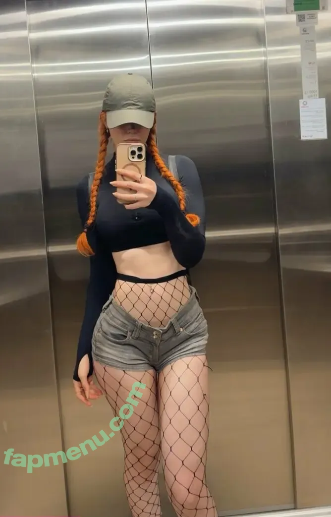 fraaoula nude photo #0528 (Naz / __fraoula / fraoula__)