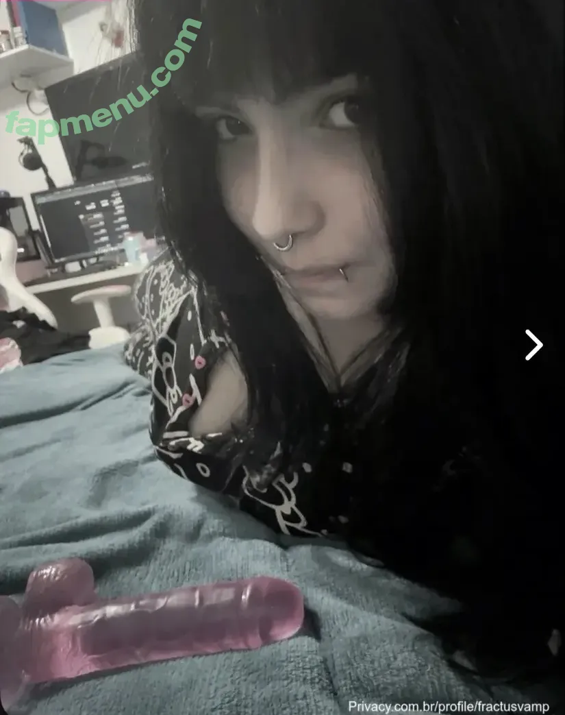 fractusvamp nude photo #0003 (fractusvamp)