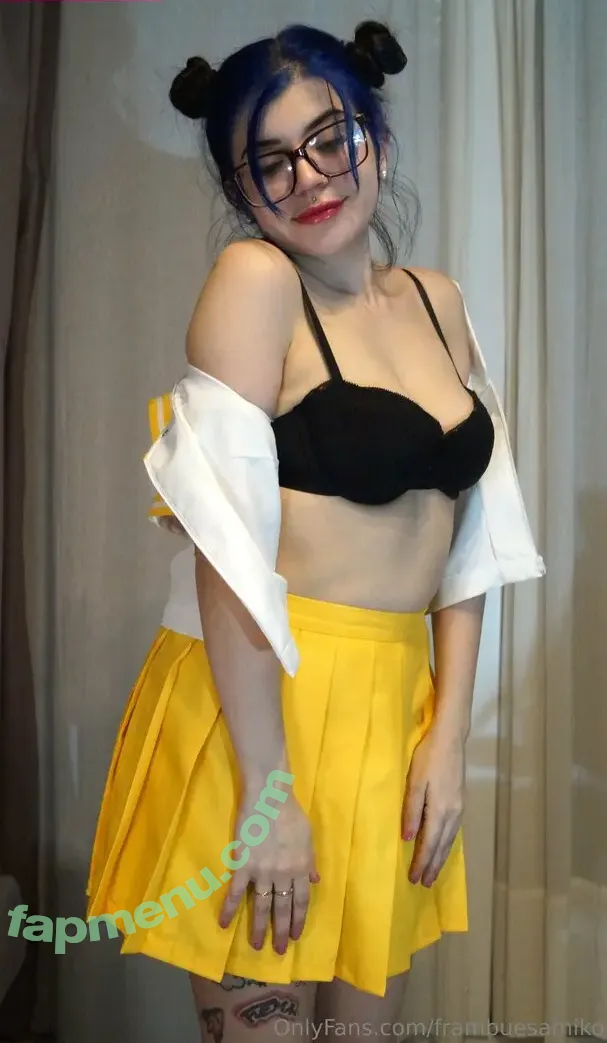 frambuesamiko nude photo #0002 (marla.singer.x)