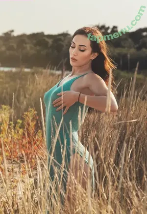 Francesca Benvenuti / francy_benvenuti / iam_fb nude photo #0015