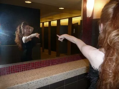 Francesca Capaldi / francescacapaldi nude photo #0091