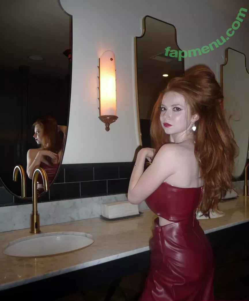 Francesca Capaldi nude photo #0123 (francescacapaldi)
