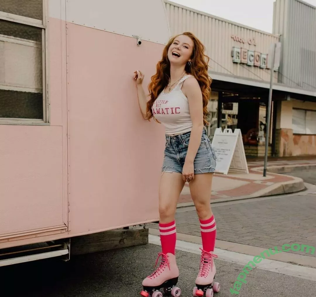 Francesca Capaldi nude photo #0168 (francescacapaldi)