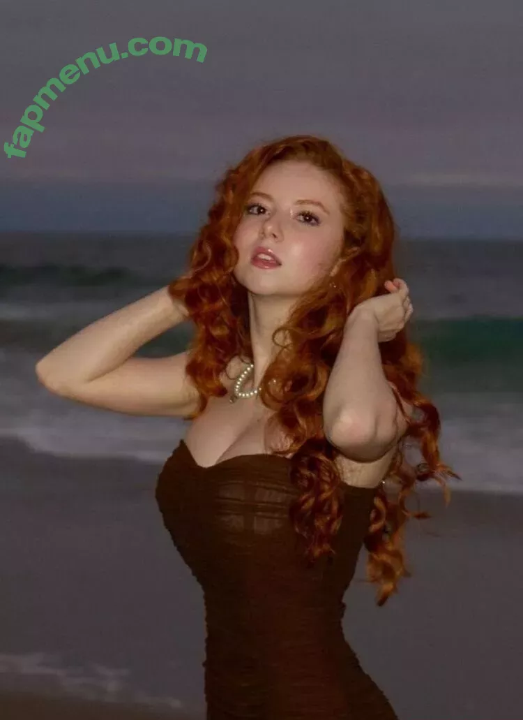 Francesca Capaldi nude photo #0172 (francescacapaldi)