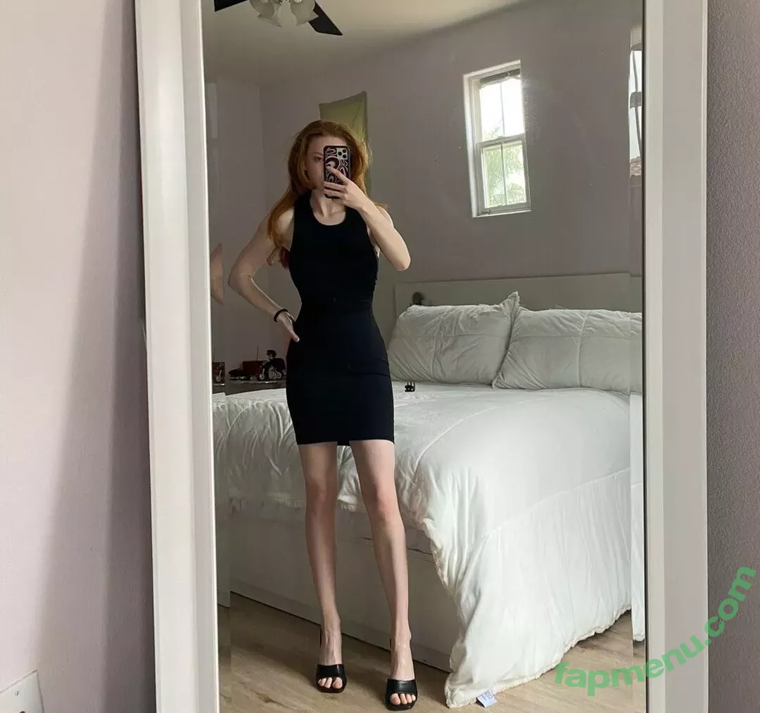 Francesca Capaldi nude photo #0220 (francescacapaldi)