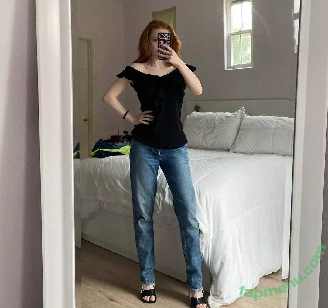 Francesca Capaldi nude photo #0235 (francescacapaldi)