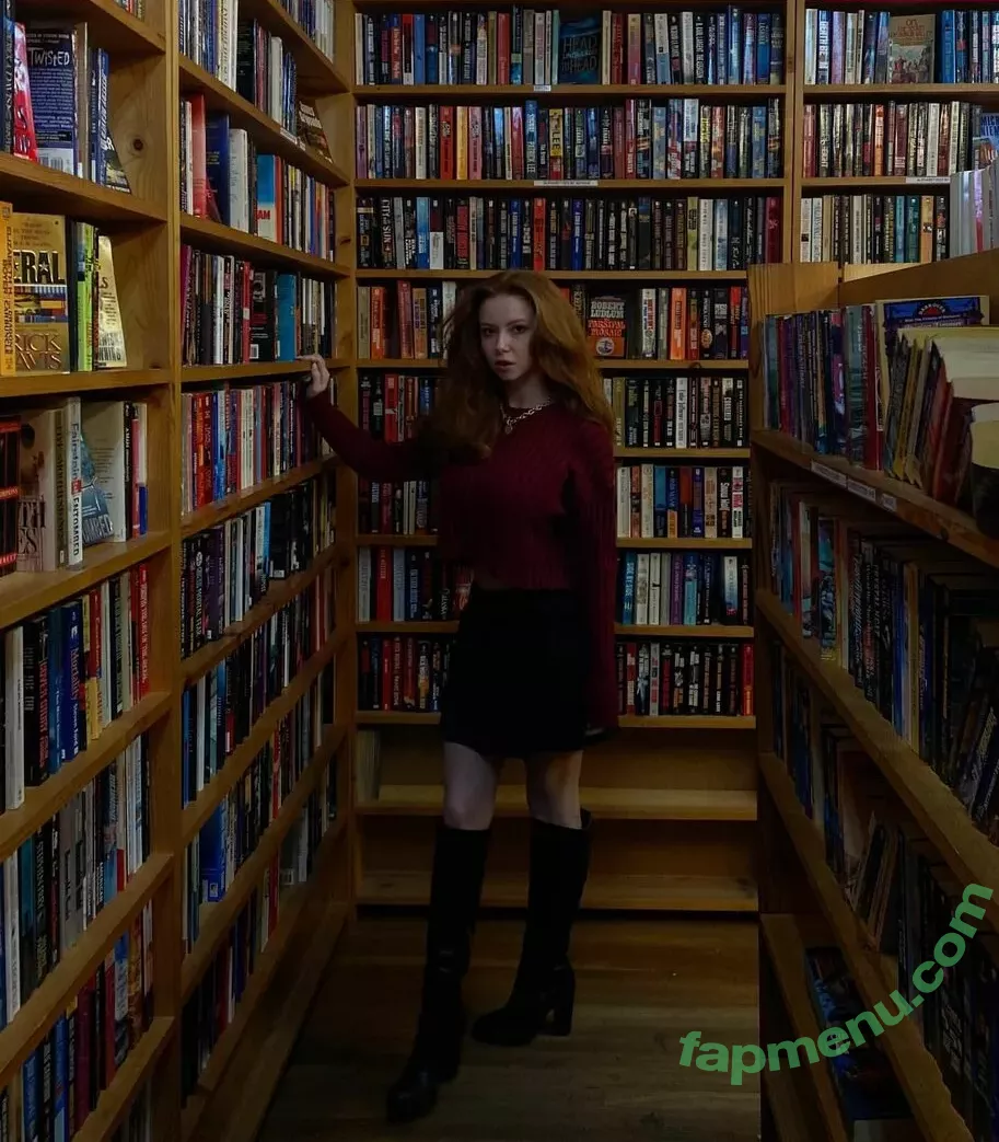 Francesca Capaldi nude photo #0281 (francescacapaldi)