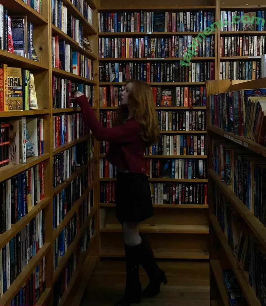 Francesca Capaldi nude photo #0282 (francescacapaldi)