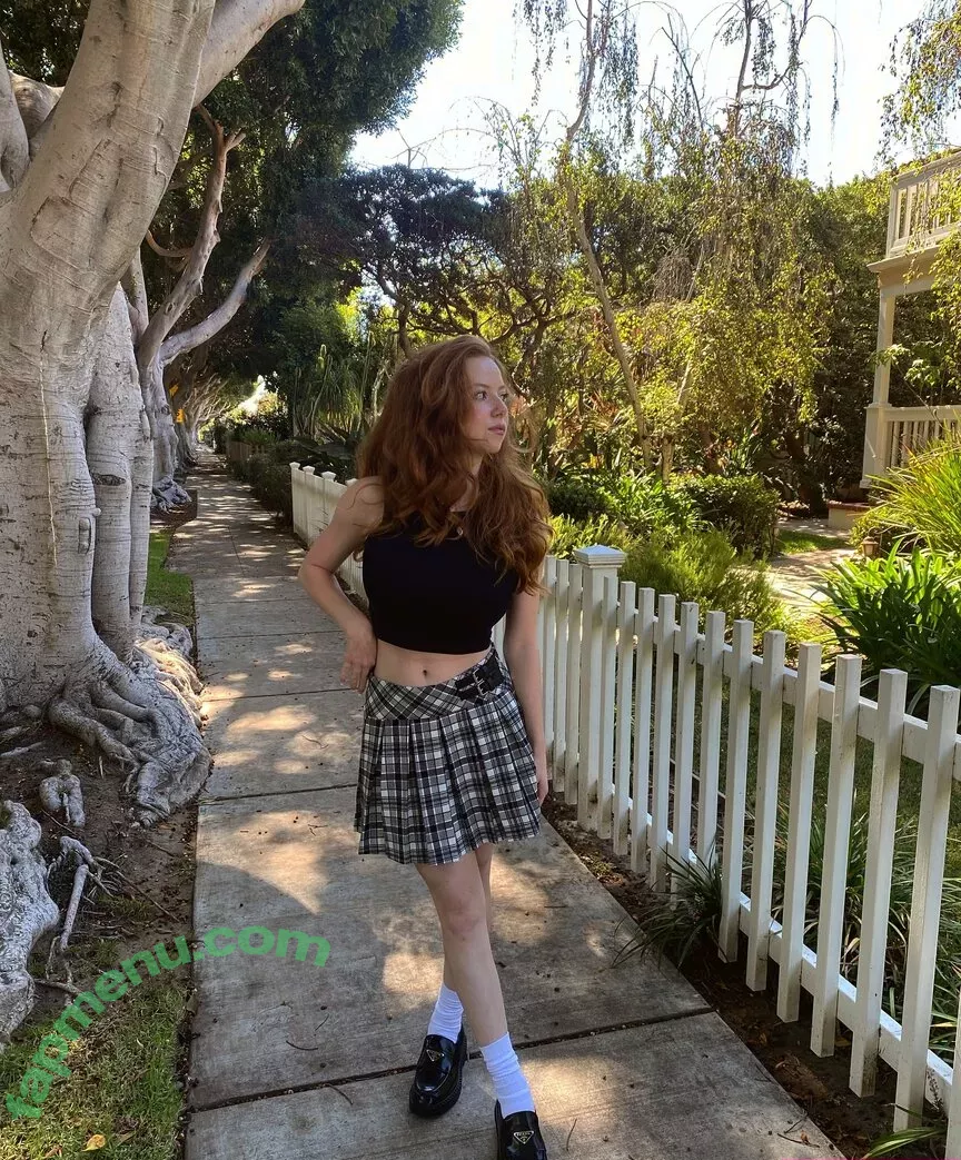 Francesca Capaldi nude photo #0503 (francescacapaldi)