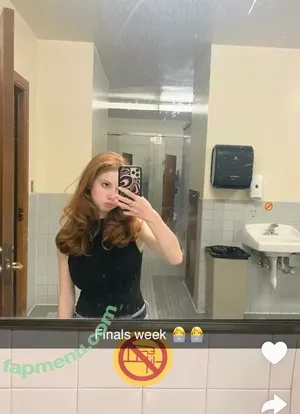 Francesca Capaldi / francescacapaldi nude photo #1055
