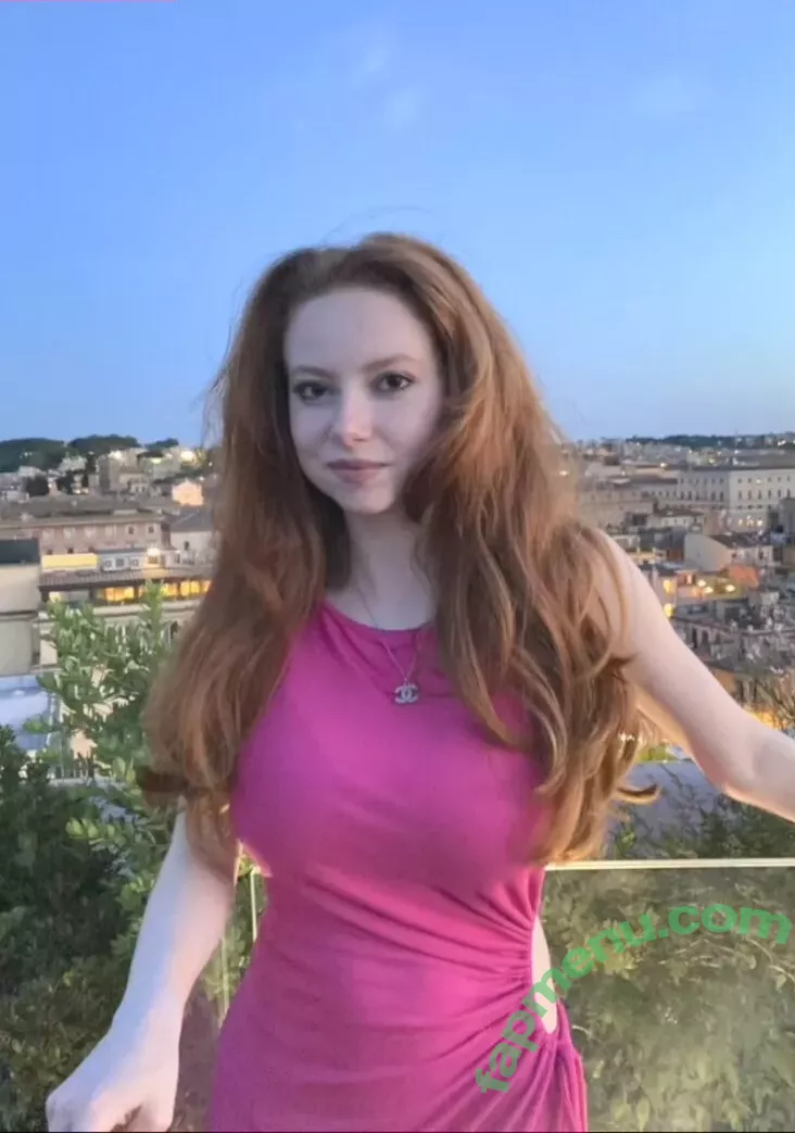 Francesca Capaldi nude photo #1004 (francescacapaldi)