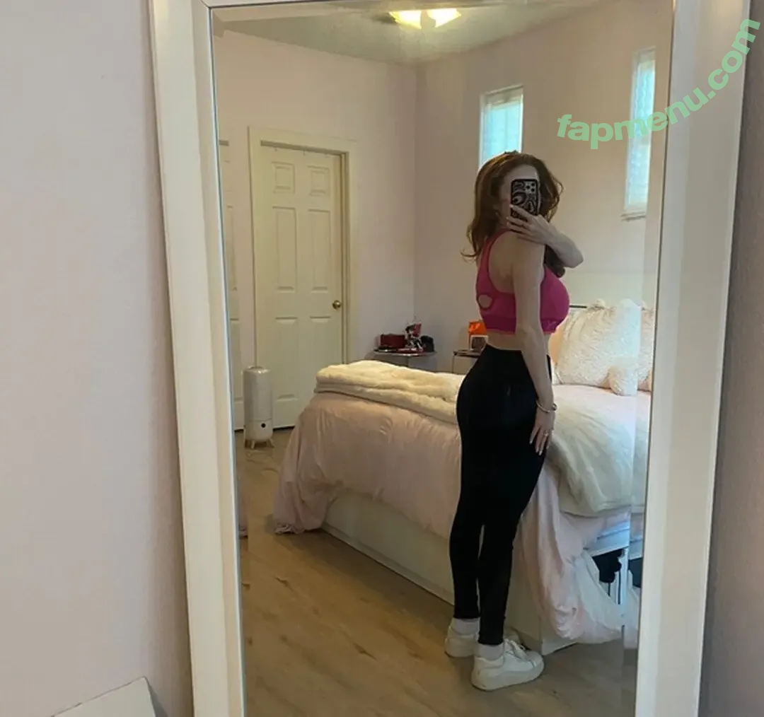 Francesca Capaldi nude photo #1097 (francescacapaldi)