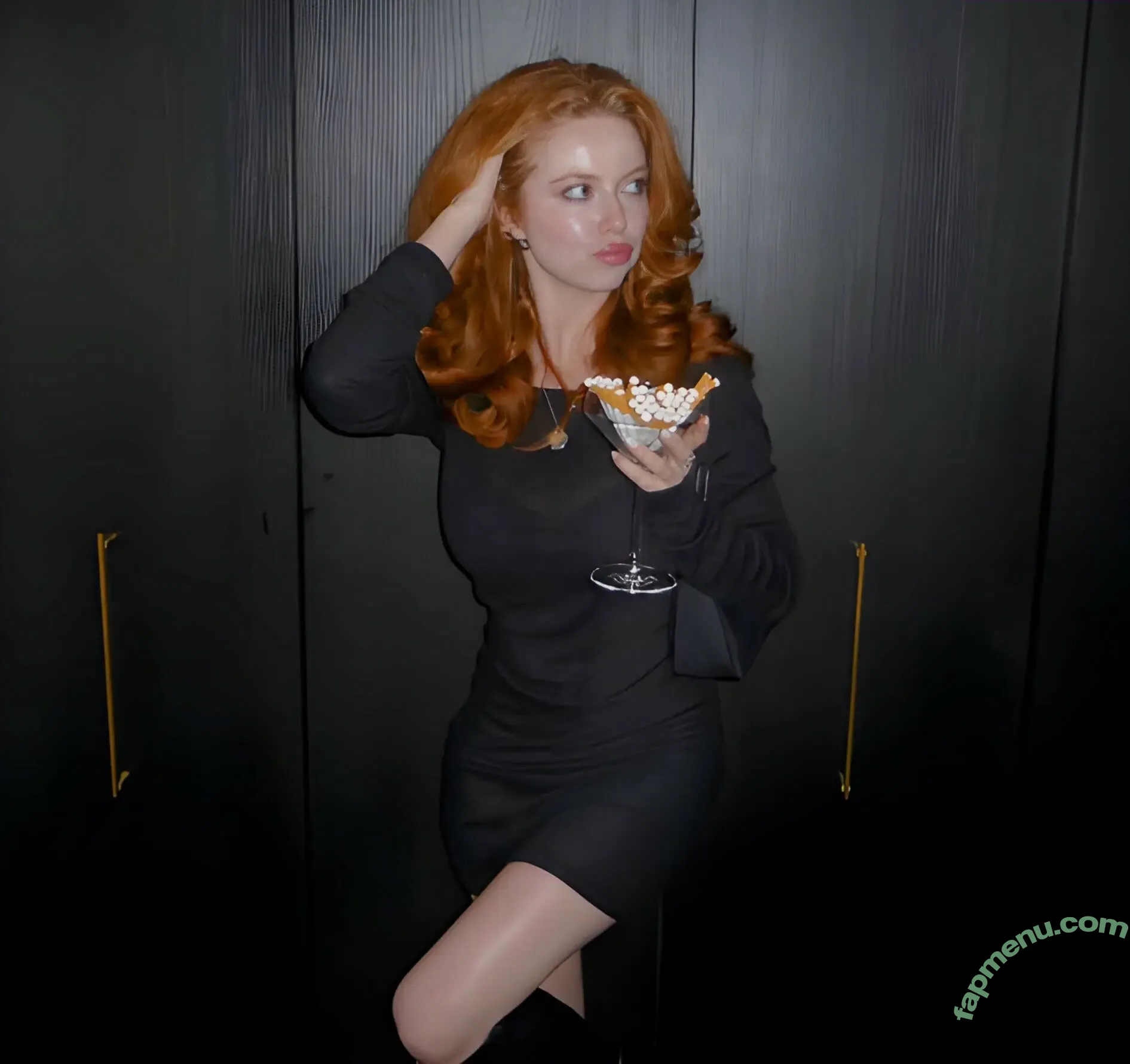 Francesca Capaldi nude photo #1104 (francescacapaldi)