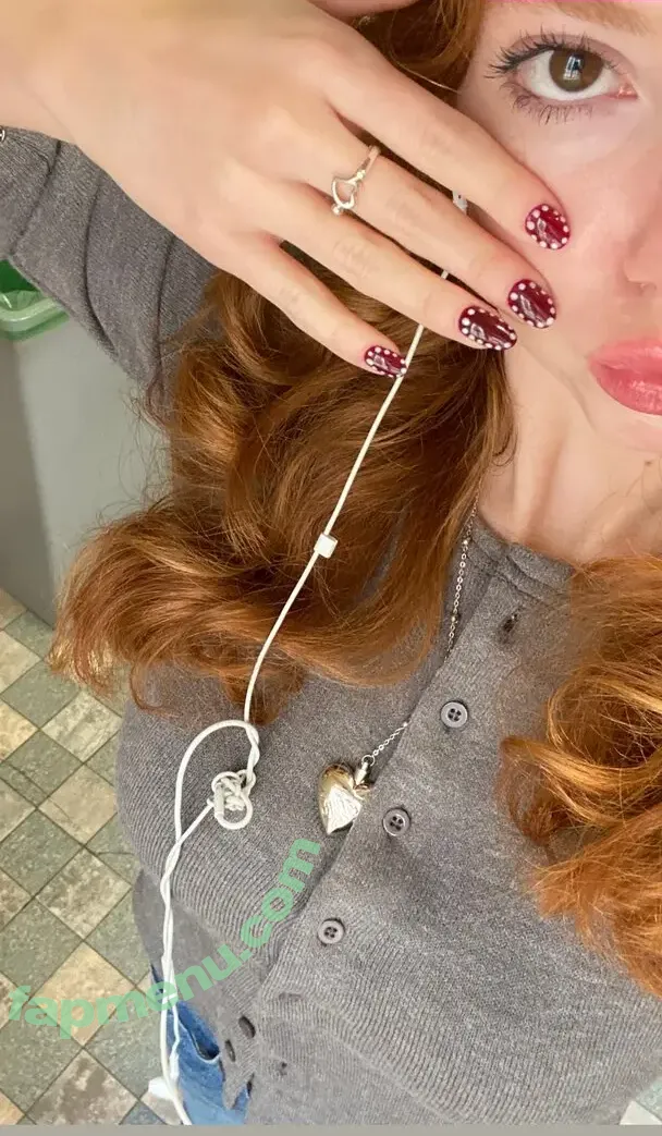 Francesca Capaldi nude photo #1149 (francescacapaldi)