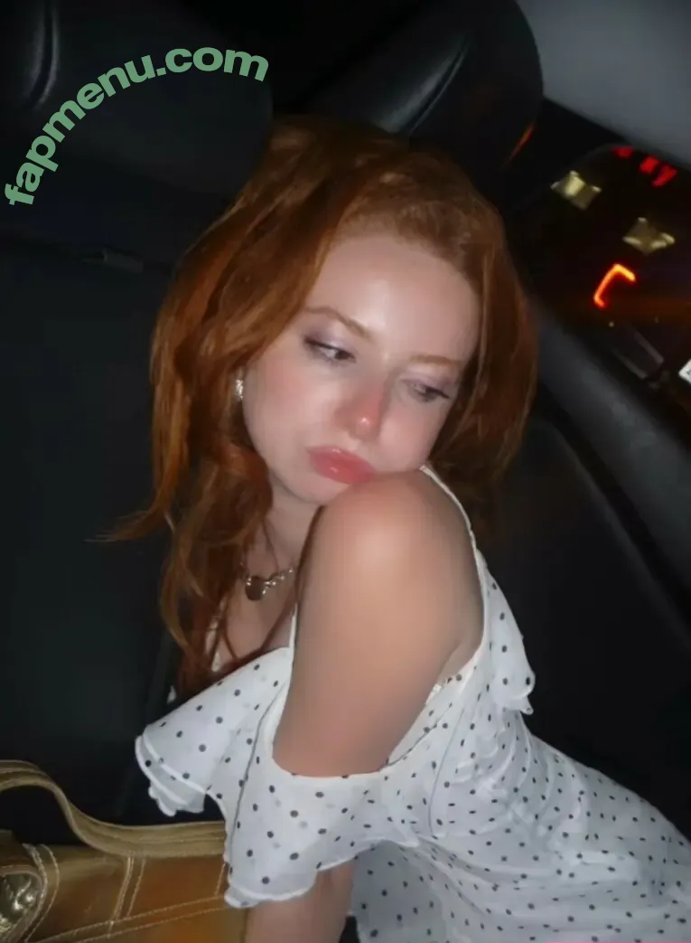 Francesca Capaldi nude photo #1156 (francescacapaldi)