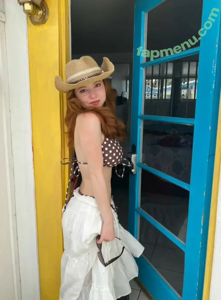 Francesca Capaldi nude photo #1164 (francescacapaldi)