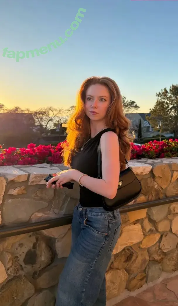 Francesca Capaldi nude photo #1306 (francescacapaldi)