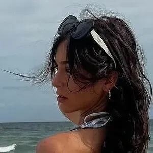 Francesca Desisto / itsyagirlroxy nude photo #0004