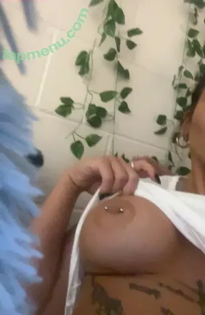 Francesca Desisto / itsyagirlroxy nude photo #0006