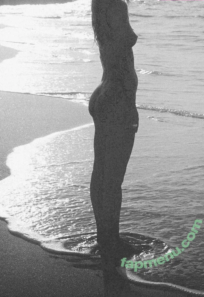 Francesca Pey nude photo #0318 (Cesca Pey / aboutcess / peyzki)