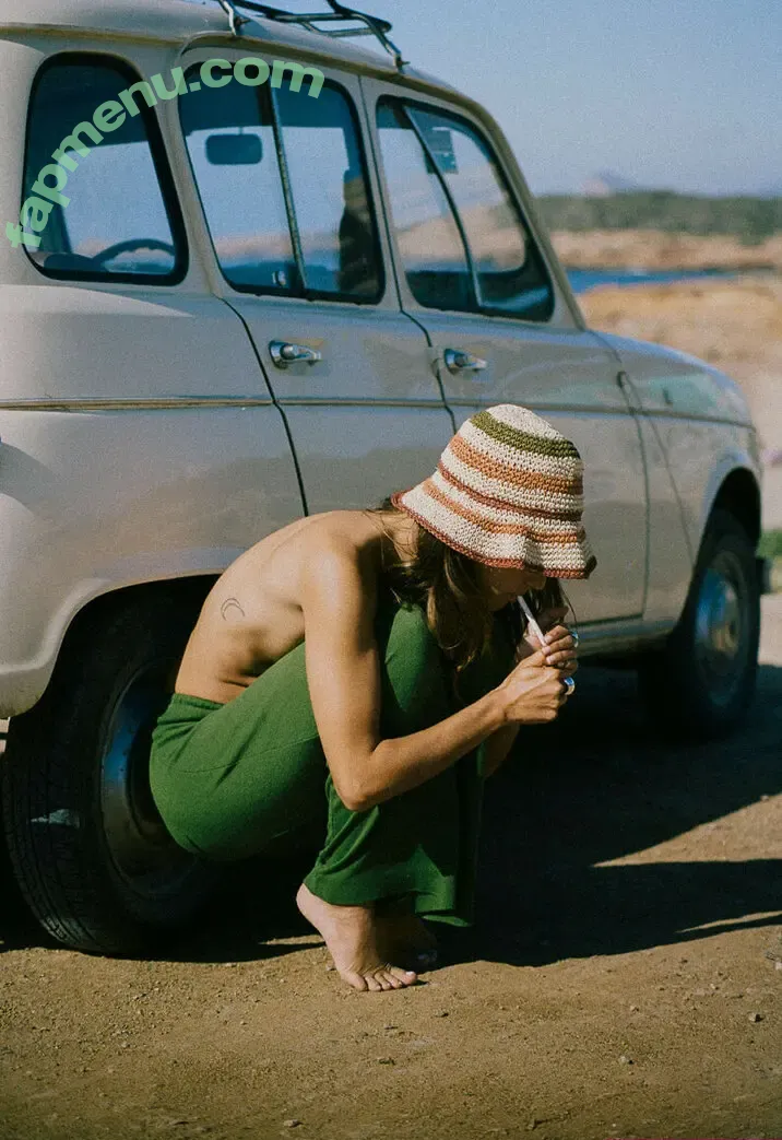 Francesca Pey nude photo #0319 (Cesca Pey / aboutcess / peyzki)