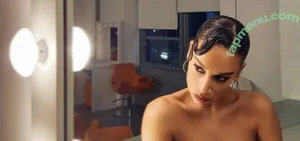  nude photo #0001