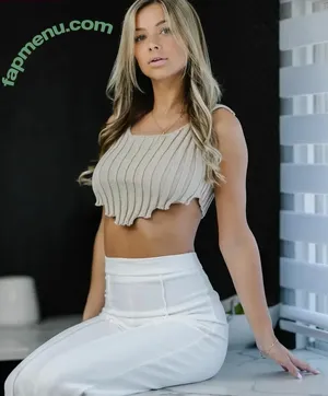 Franceska Fournier / fournierrr / franceskafournier nude photo #0216