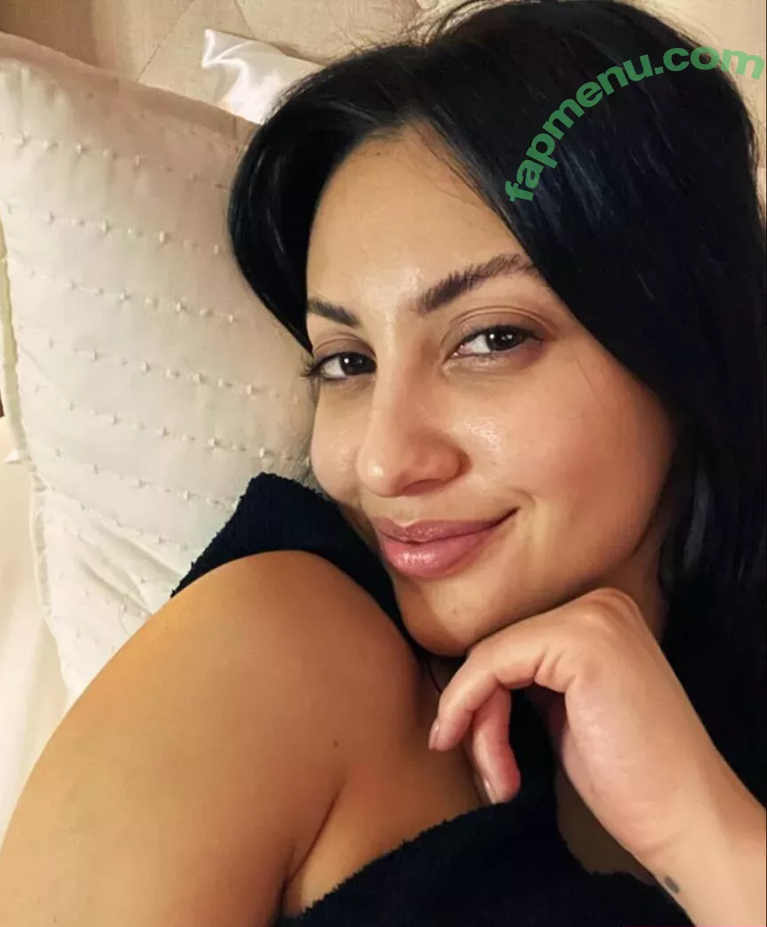 Francia Raisa nude photo #0137 (franciaraisa / raisastanciu)