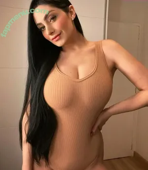 Francine Piaia / ex-BBB / francinepiaia / piaiafrancine nude photo #2037
