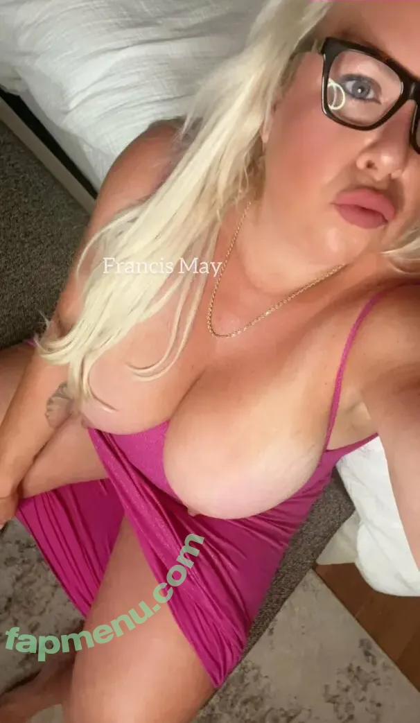 Francis May nude photo #0042 (Francismay44E / Franhotmommy / francismay44eee / fransexstories)