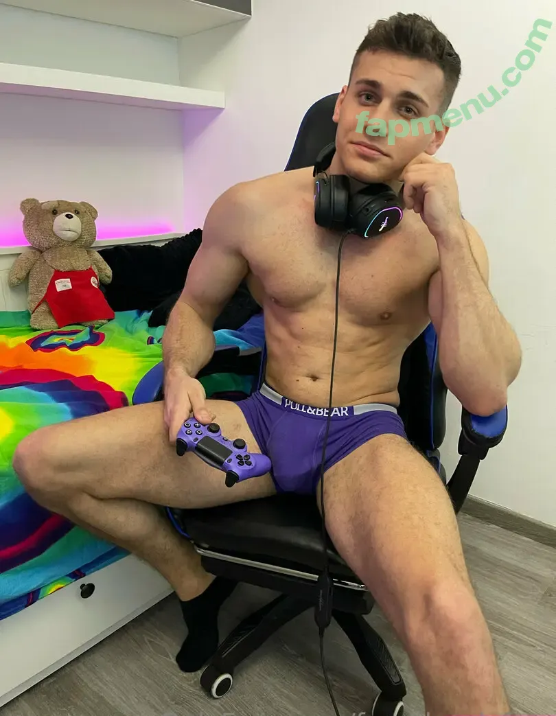 frankhardyfree nude photo #0026 (frankyhardy)