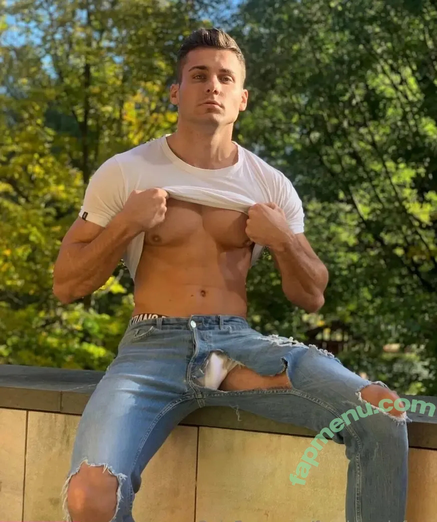 frankhardyfree nude photo #0040 (frankyhardy)