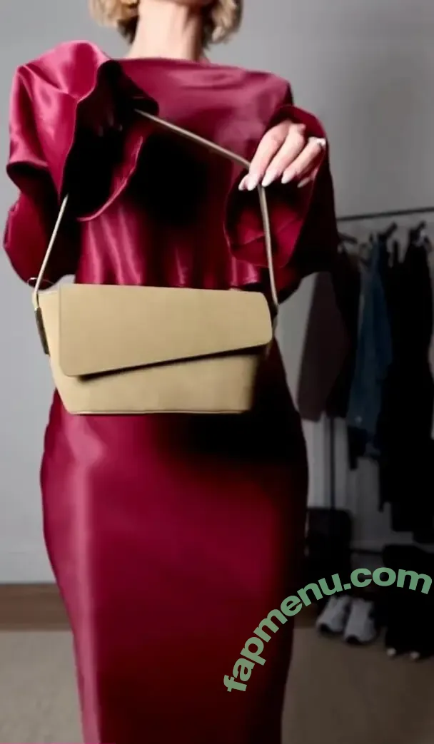 Frankie Bridge nude photo #2894 (Frankie Sandford (The Saturdays / frankiebridge)