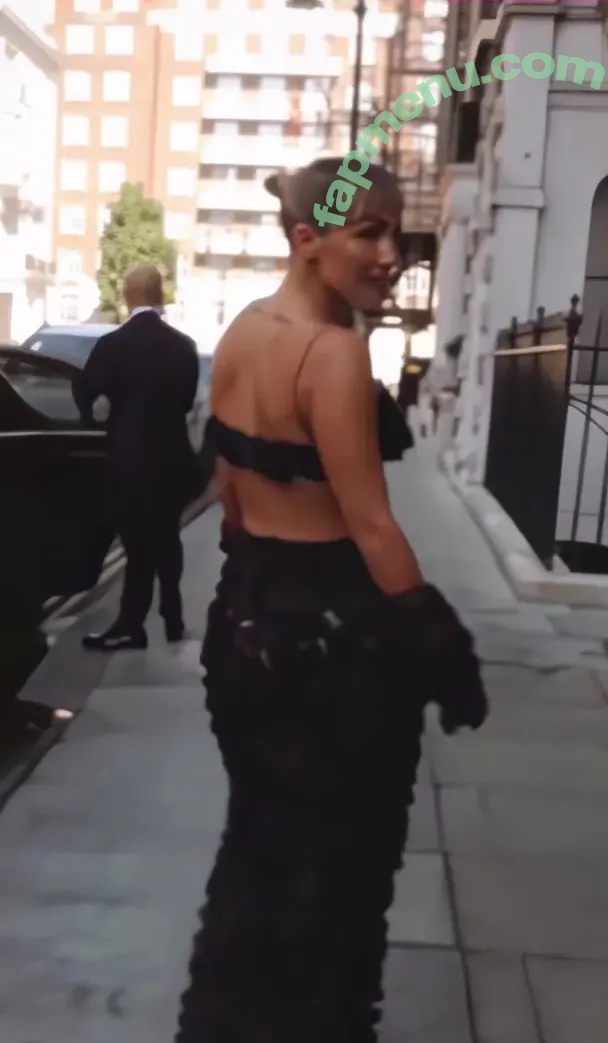 Frankie Bridge nude photo #3098 (Frankie Sandford (The Saturdays / frankiebridge)