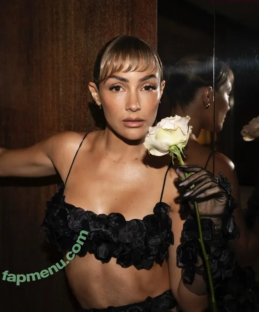 Frankie Bridge nude photo #3112 (Frankie Sandford (The Saturdays / frankiebridge)