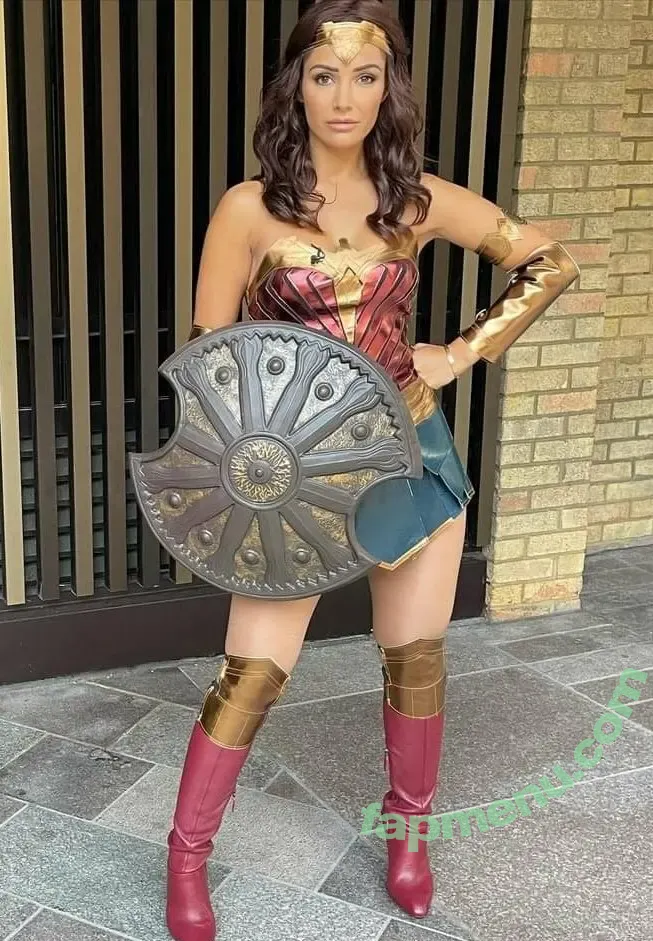 Frankie Bridge nude photo #3564 (Frankie Sandford (The Saturdays / frankiebridge)