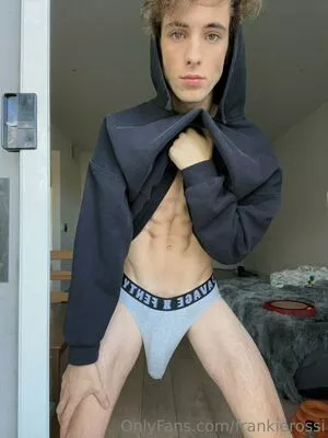 frankierossi / itsfrankierossi nude photo #0005